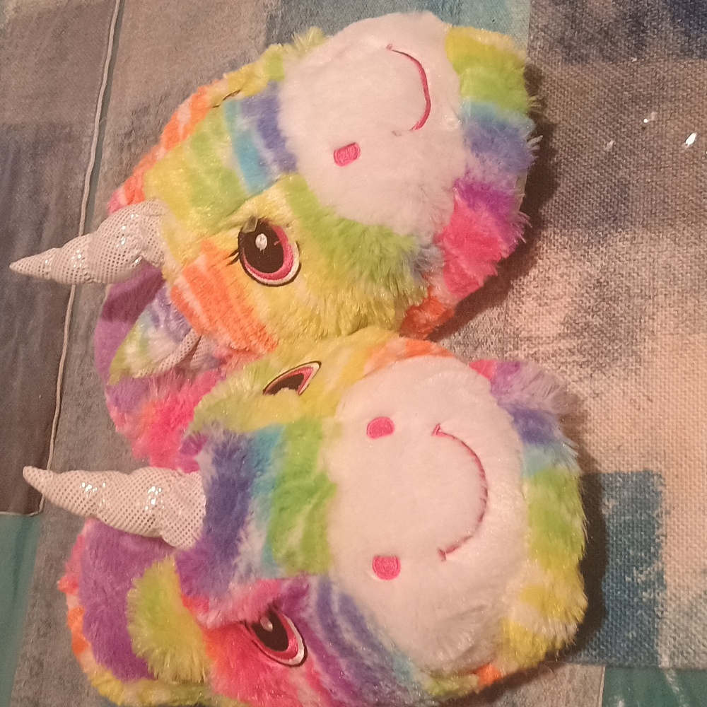 Kids in girls beautiful colorful unicorn slippers